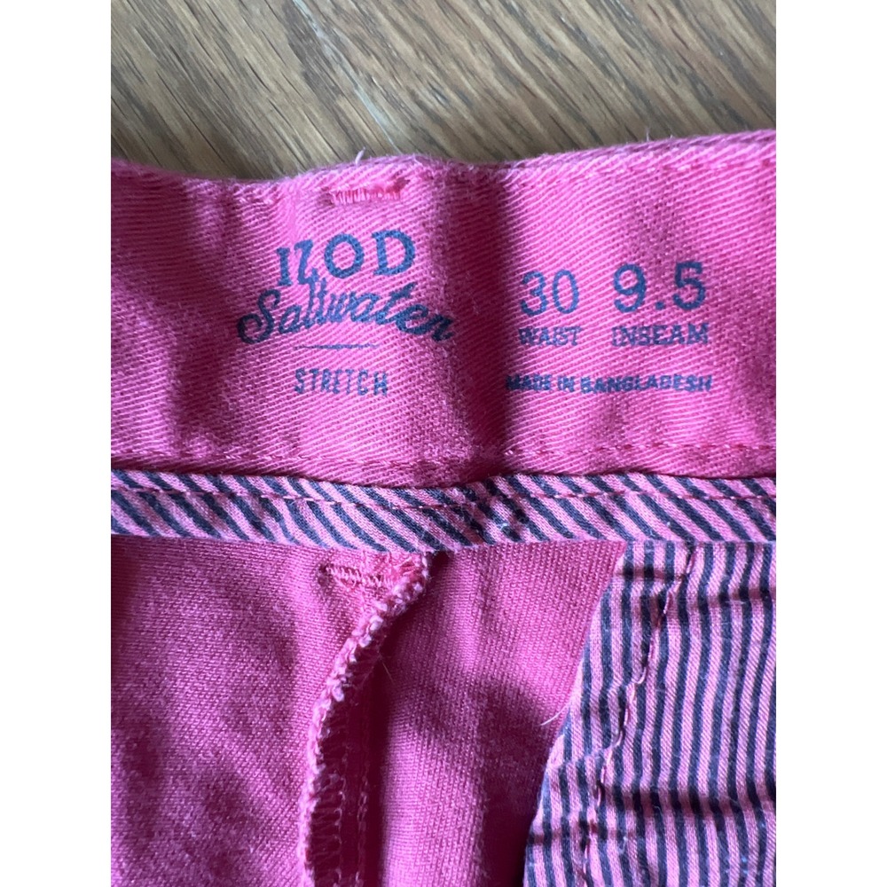Izod Saltwater Stretch Chino Shorts Mens 30 Pink Flat Front 9.5 Inseam Casual - Picture 2 of 7
